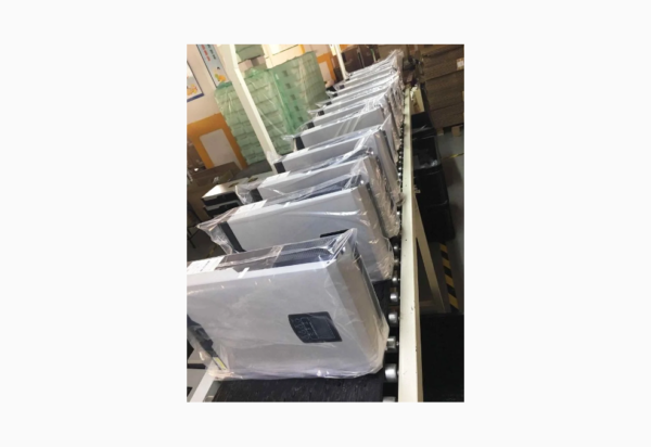 Axpert VMII 3KVA/5KVA Hybrid solar inverter Voltronic power - Image 4